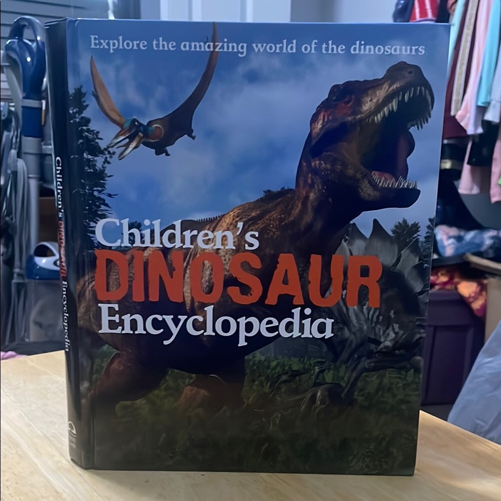 Children’s Dinosaur Encyclopedia 
Hardcover